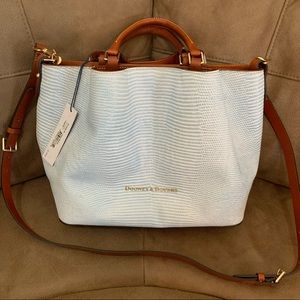 Dooney and bourke large Barlow bag
